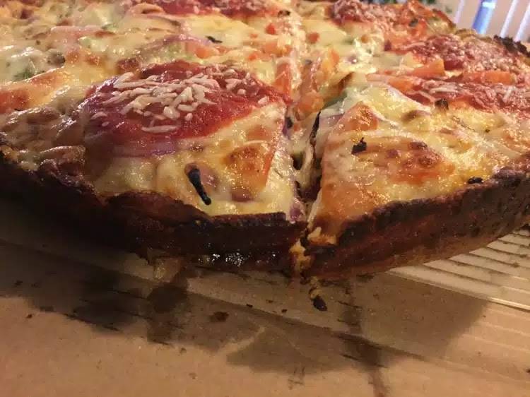 Pizza Cuisine | restaurant | 110 Dunlop St E Unit#3, Whitby, ON L1N 6J8, Canada | 9054933661 OR +1 905-493-3661