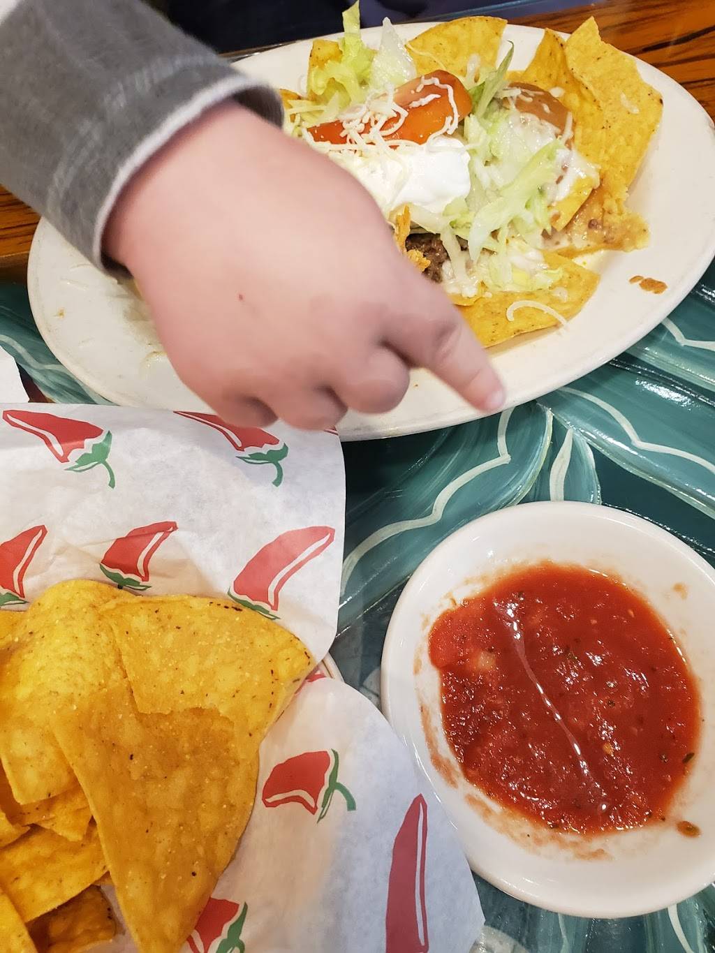 Riviera Mex Grill | restaurant | 5870 Virginia Ave, Pembroke, VA 24136, USA | 5406265441 OR +1 540-626-5441