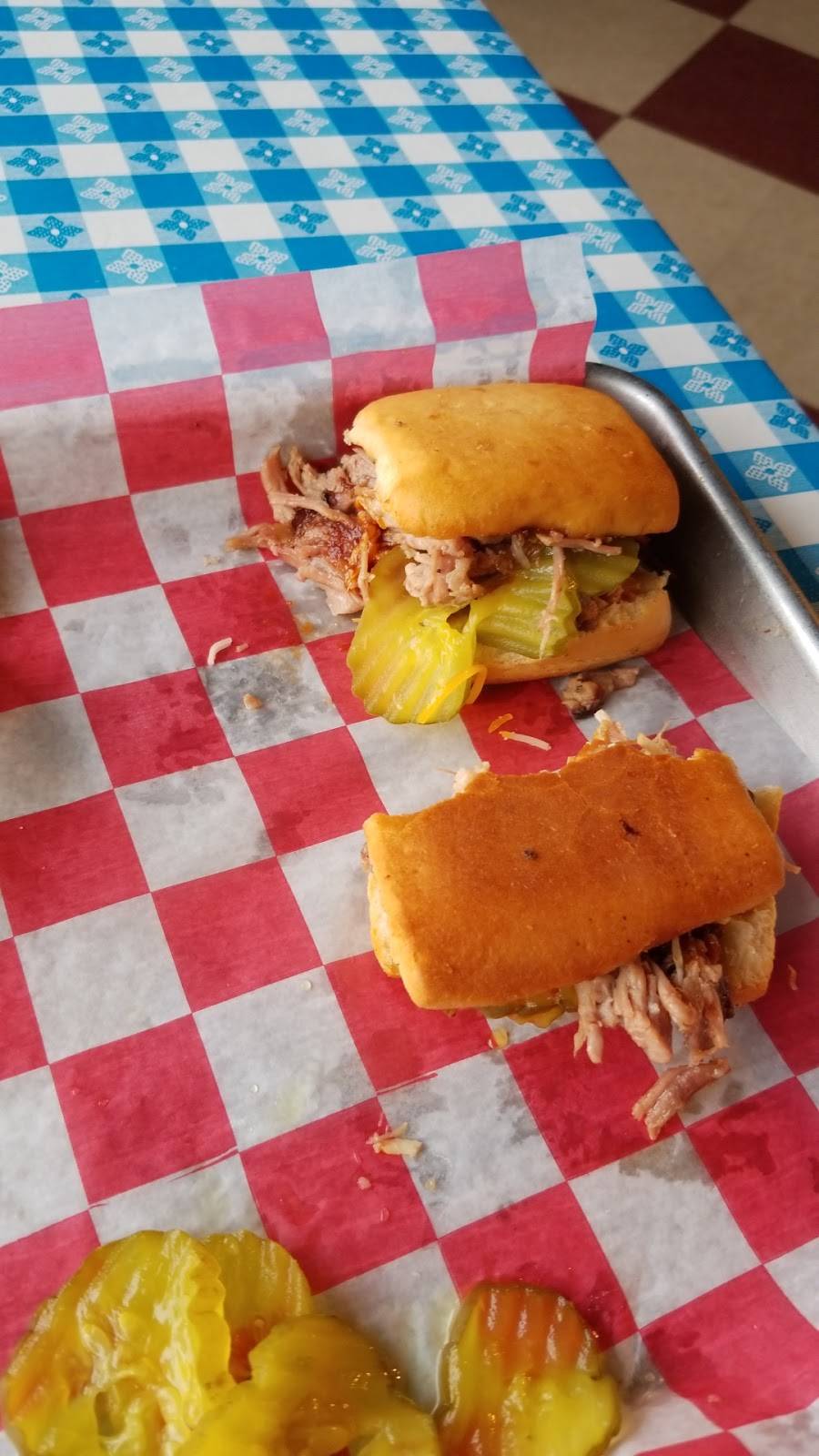 Dickeys Barbecue Pit | restaurant | 6184 Hwy 6 N, Houston, TX 77084, USA | 2813457528 OR +1 281-345-7528