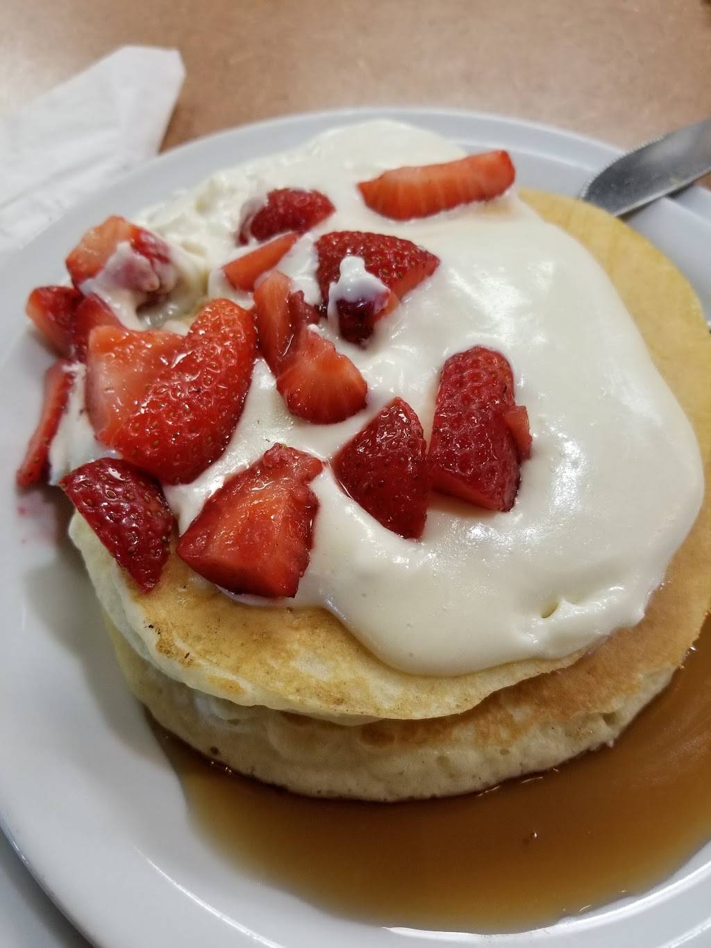 Dennys | restaurant | 2700 N Interstate Hwy 35, Round Rock, TX 78681, USA | 5122387705 OR +1 512-238-7705