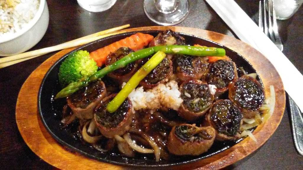 Sakura Japanese Restaurant | restaurant | 265 Colony Blvd, The Villages, FL 32162, USA | 3522057393 OR +1 352-205-7393