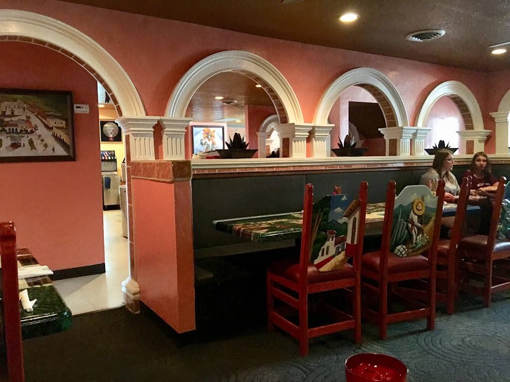 Los Cabos Family Restaurant | restaurant | 114 Main St, Cedar Falls, IA 50613, USA | 3192779676 OR +1 319-277-9676