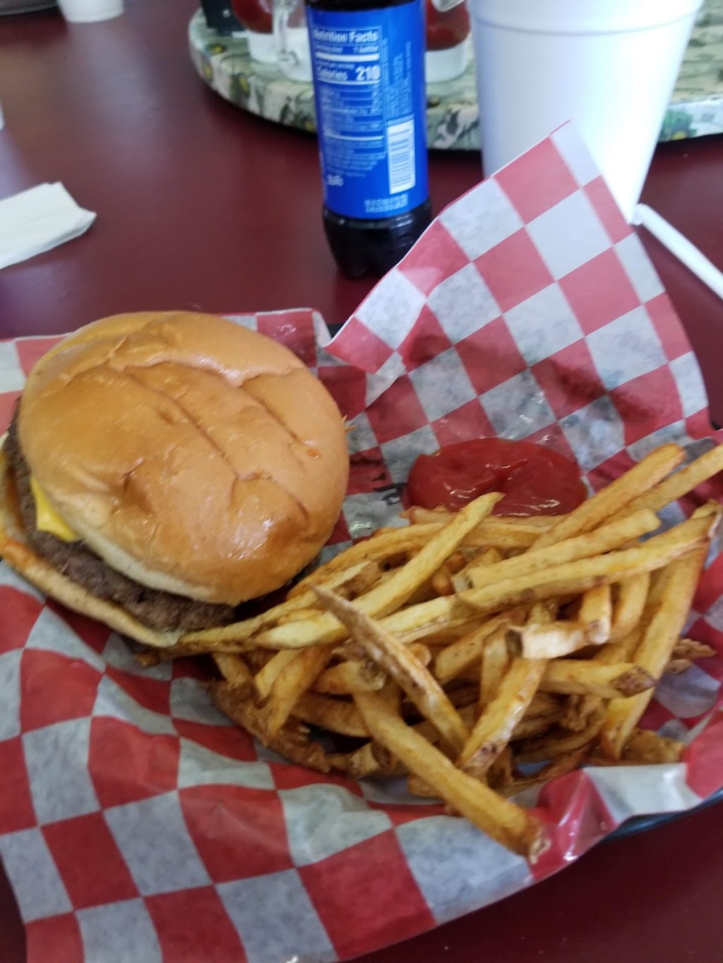 Lauries Cafe | restaurant | 106 E Main St, Gate, OK 73844, USA | 5809342671 OR +1 580-934-2671