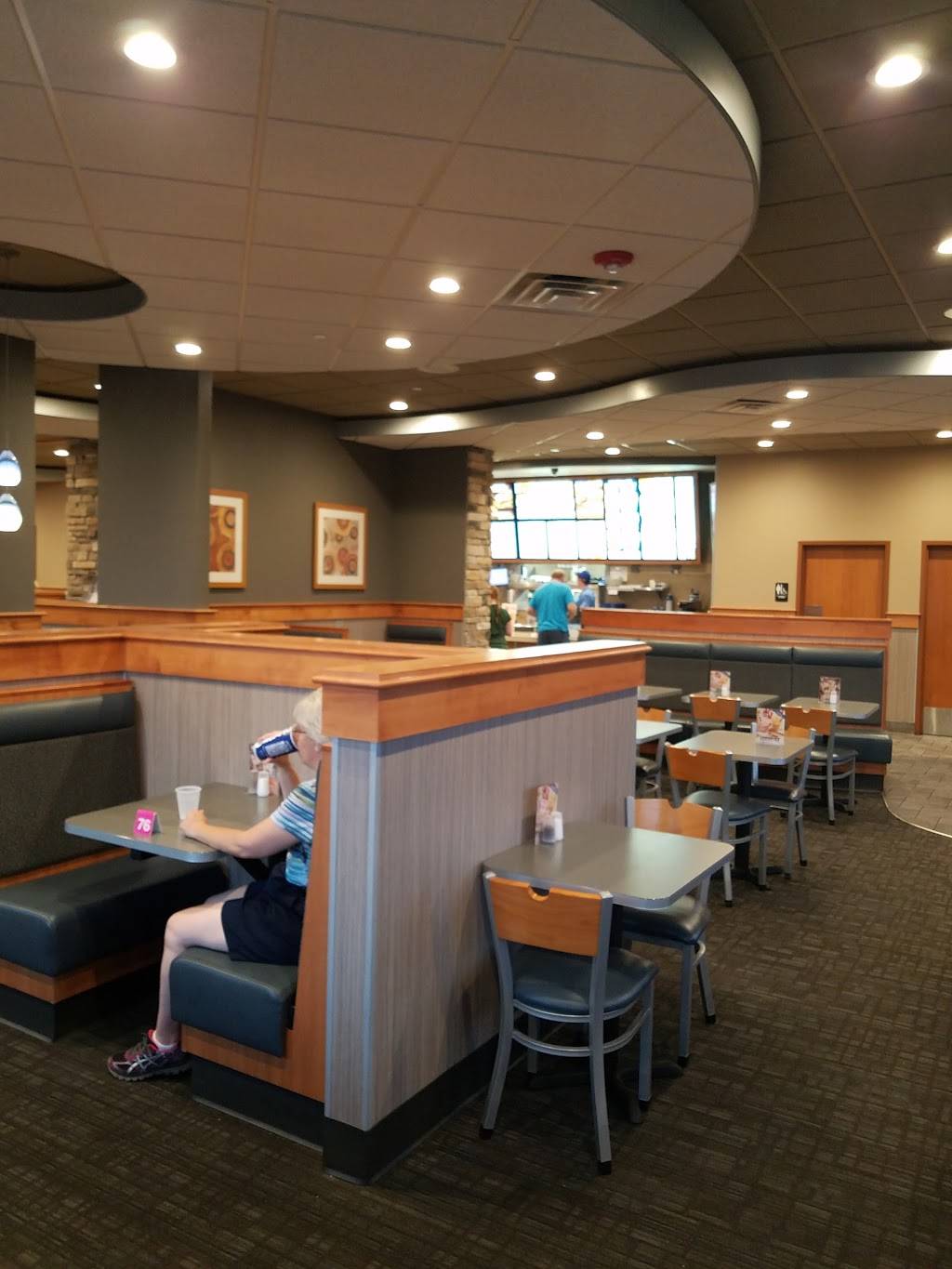 Culvers | restaurant | 1672 S 108th St, West Allis, WI 53214, USA | 4144539750 OR +1 414-453-9750