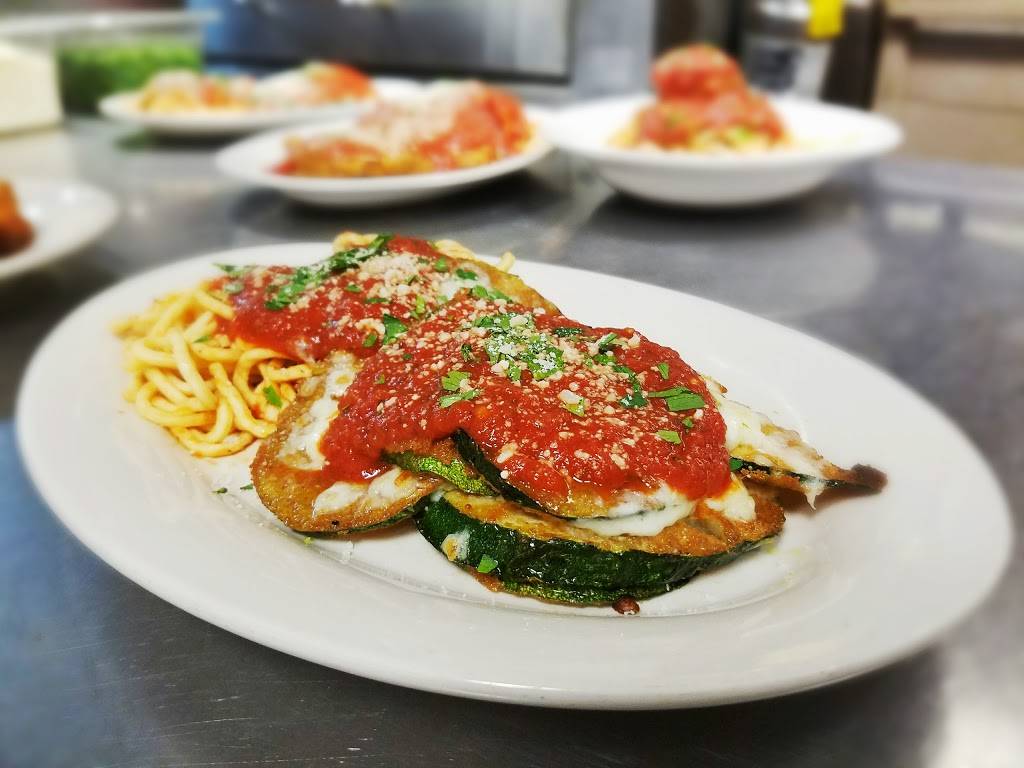 Pilonis Italian Restaurant | restaurant | 1733 Lafayette Ave, Terre Haute, IN 47804, USA | 8124664744 OR +1 812-466-4744