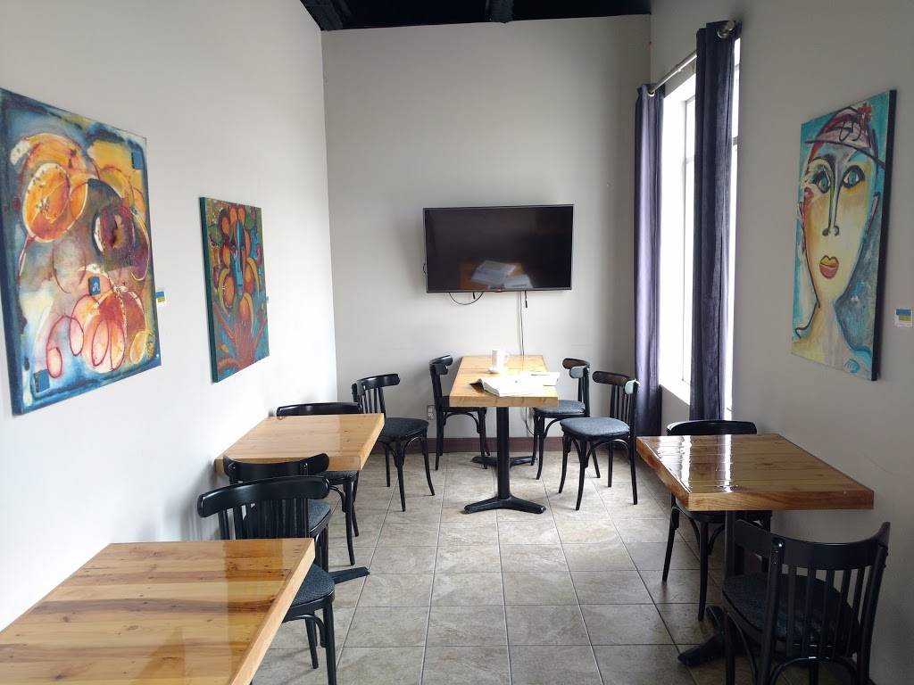 Café LAccroche Pied | meal takeaway | 334 QC-138 Local 150, Saint-Augustin-de-Desmaures, QC G3A 1G8, Canada | 4189081880 OR +1 418-908-1880