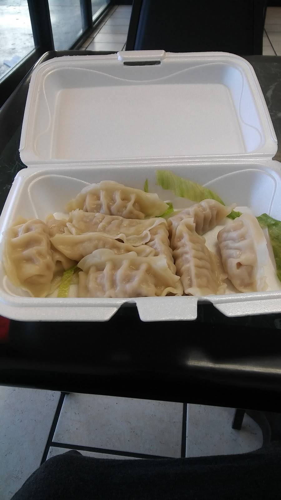 Yums Restaurant | restaurant | 3582 Summer Ave, Memphis, TN 38122, USA | 9013278989 OR +1 901-327-8989