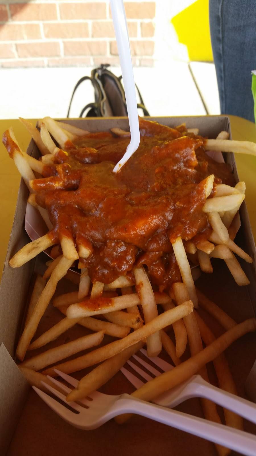 The Munchbox | restaurant | 21532 Devonshire St, Chatsworth, CA 91311, USA | 8189989240 OR +1 818-998-9240