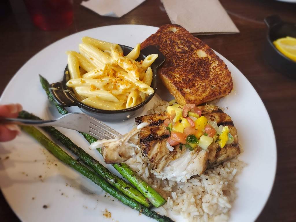 Brays Smokehouse | restaurant | 1500 Brahma Blvd, Kingsville, TX 78363, USA | 3612211100 OR +1 361-221-1100