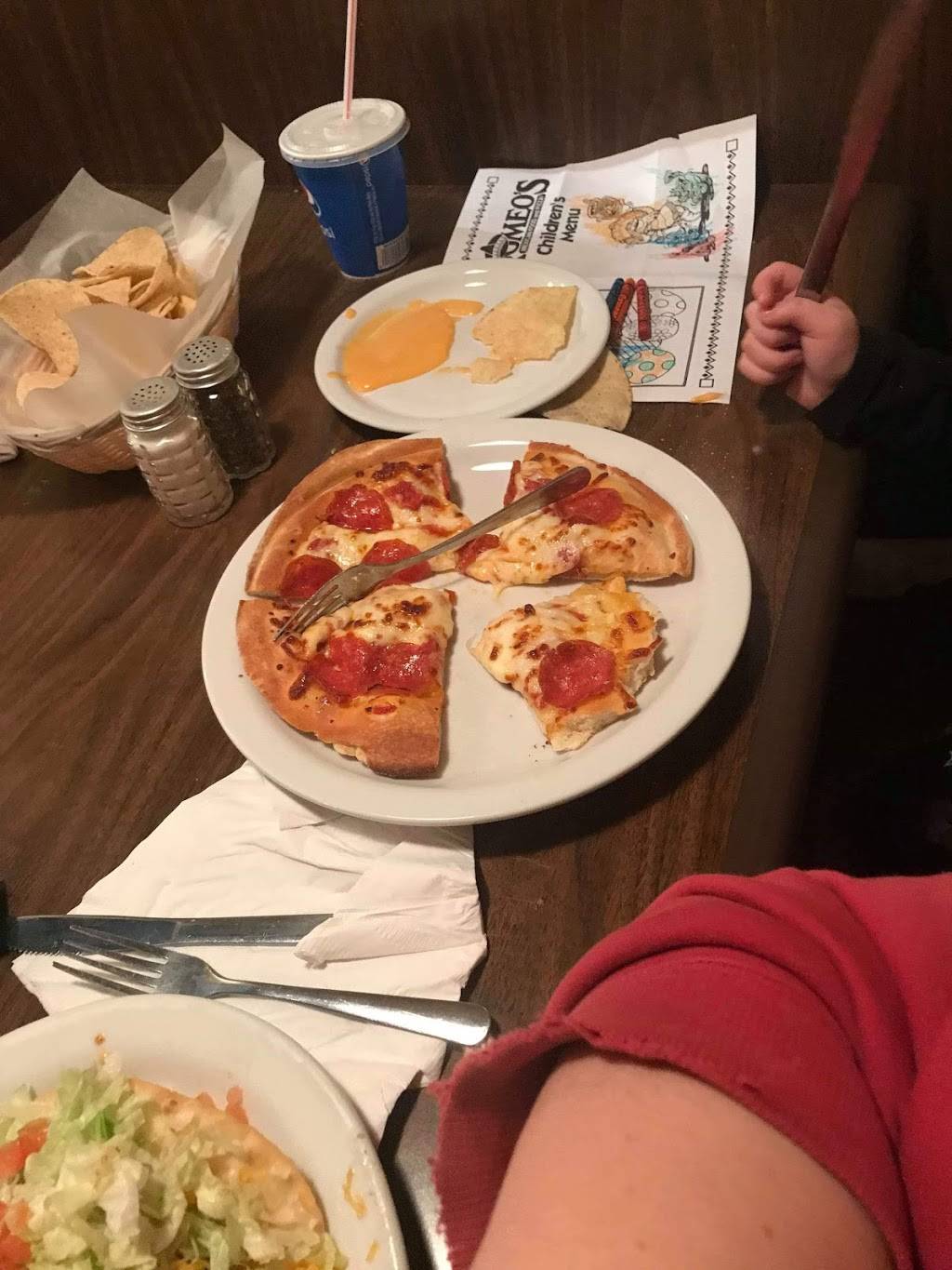 Romeos Mexican Food & Pizza | restaurant | 405 Galvin Rd N, Bellevue, NE 68005, USA | 4022922028 OR +1 402-292-2028