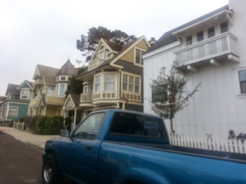 Casa Verde Inn | restaurant | 2113 N Fremont St, Monterey, CA 93940, USA | 8313755407 OR +1 831-375-5407