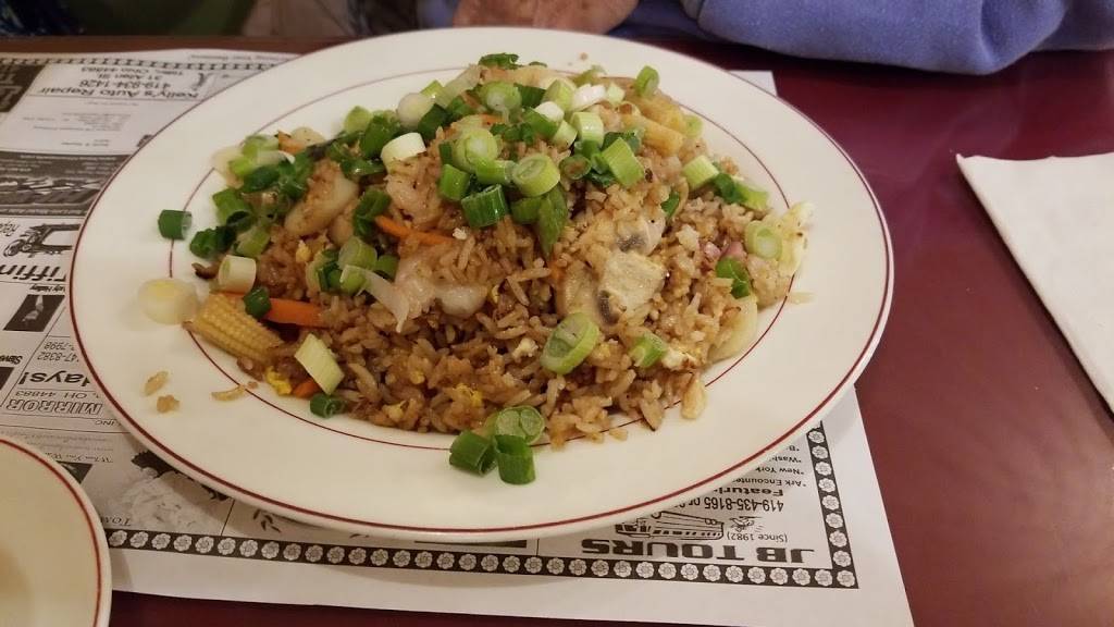 Golden Crown Restaurant | restaurant | 126 Dwight St, Tiffin, OH 44883, USA | 4194489591 OR +1 419-448-9591