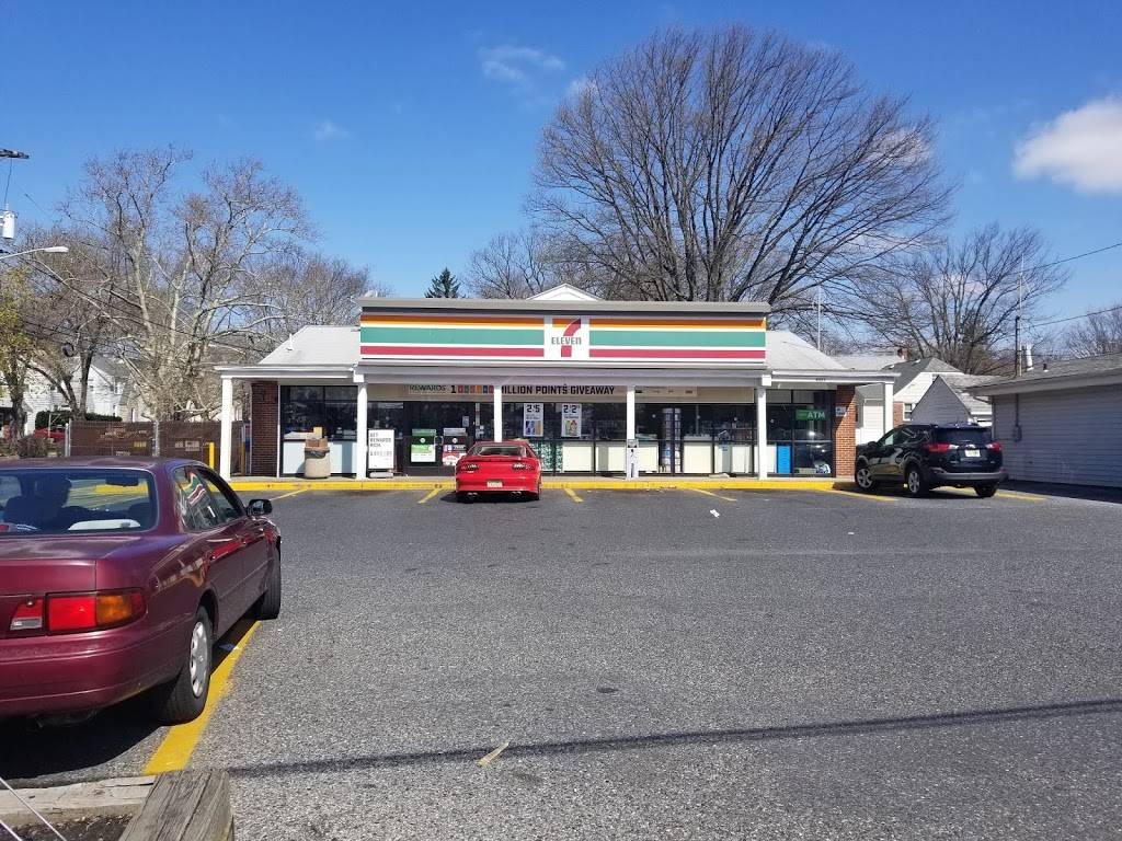 7-Eleven | bakery | 6001 Westfield Ave, Pennsauken Township, NJ 08110, USA | 8566651642 OR +1 856-665-1642