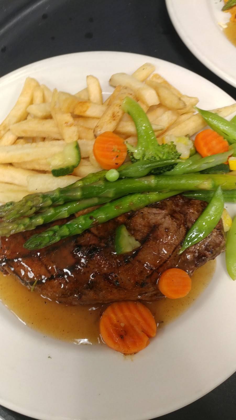 Moorings Bistro | restaurant | 875 Harry S. Truman Pkwy, Annapolis, MD 21401, USA | 4102249886 OR +1 410-224-9886