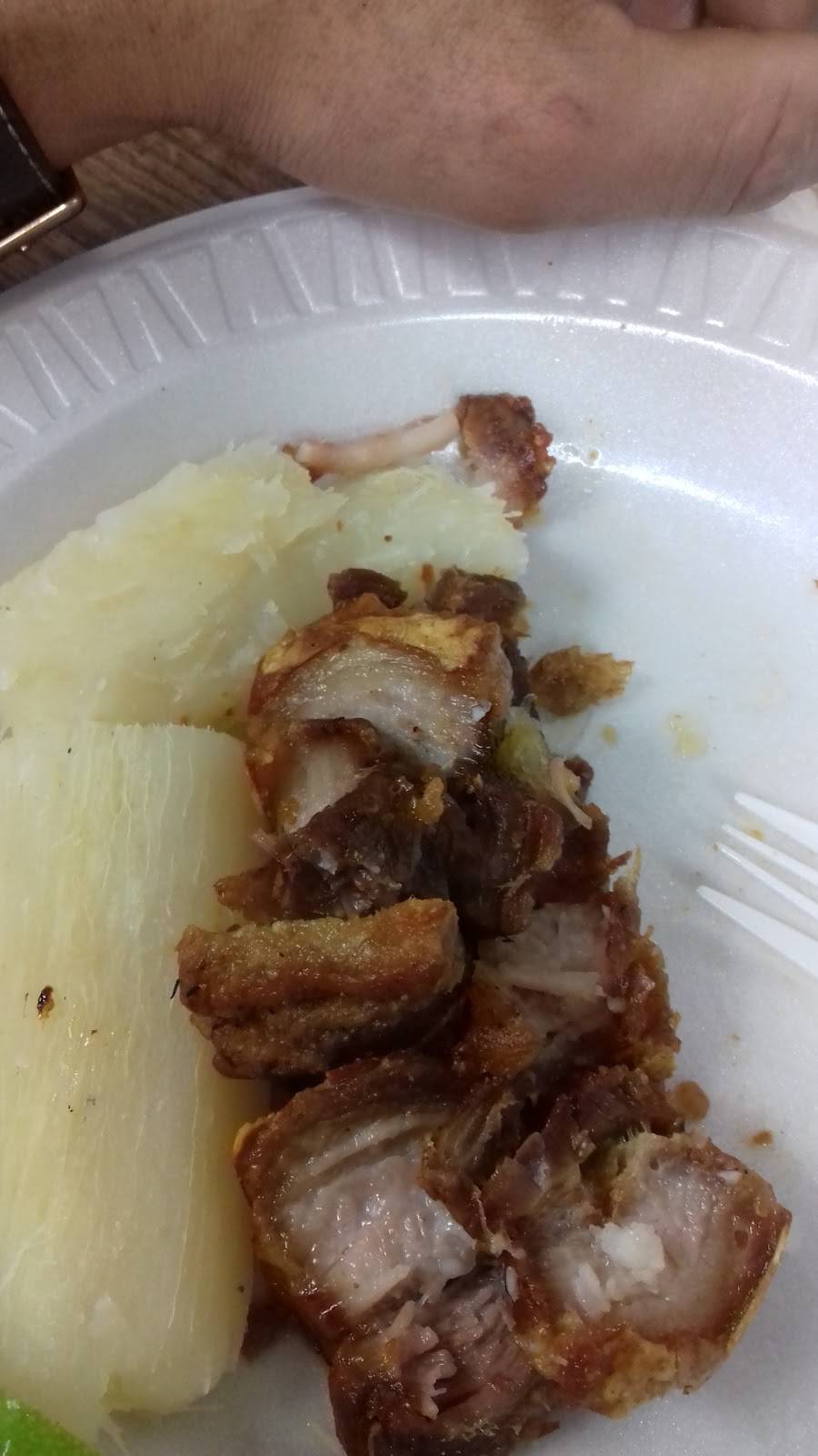 Lechonera El Sazon Criollo Castle Hill | restaurant | 682 Castle Hill Ave, Bronx, NY 10473, USA | 3478109018 OR +1 347-810-9018