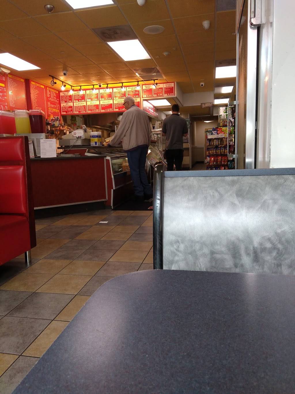 New Z Deli and Grill | restaurant | 42 Guy Lombardo Ave, Freeport, NY 11520, USA | 5164423465 OR +1 516-442-3465