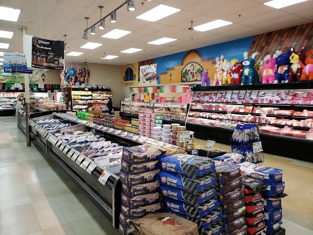 El Rey Mexican Products | restaurant | 5200 W Oklahoma Ave, Milwaukee, WI 53219, USA | 4145415200 OR +1 414-541-5200