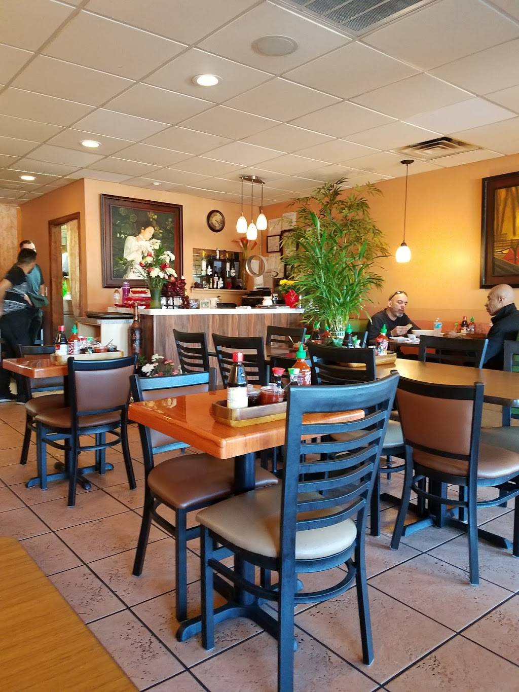 Pho Viet Inc | restaurant | 1447 Mayport Rd #5, Atlantic Beach, FL 32233, USA | 9042498006 OR +1 904-249-8006