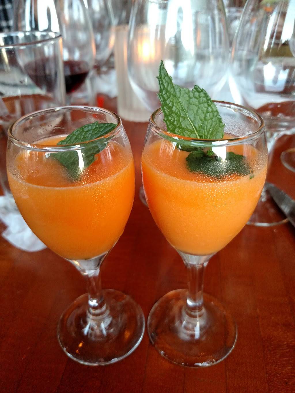 Victoria House | restaurant | Steiger Lake Ln, Victoria, MN 55386, USA | 9524432858 OR +1 952-443-2858