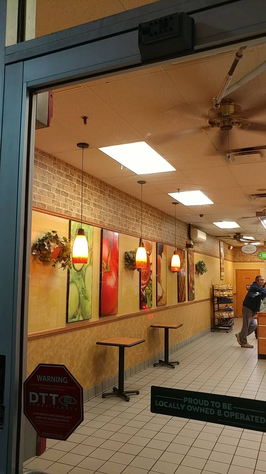 Subway Restaurants | restaurant | 1974 Middle Country Rd, Centereach, NY 11720, USA | 6319811504 OR +1 631-981-1504