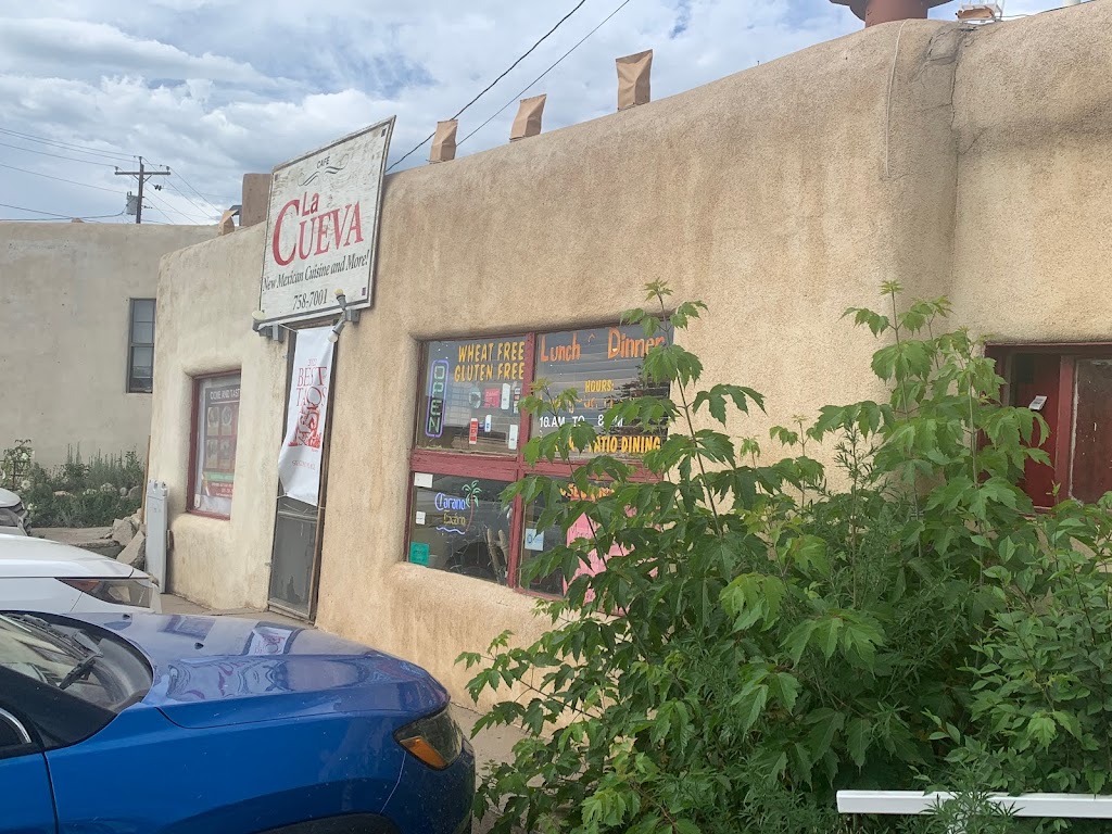 La Cueva Cafe | restaurant | 135 Paseo Del Pueblo Sur, Taos, NM 87571, USA | 5757587001 OR +1 575-758-7001