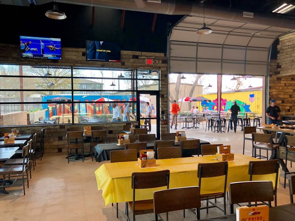 Rogers Roundhouse | restaurant | Fort Worth, TX 76107, USA | 8173679348 OR +1 817-367-9348