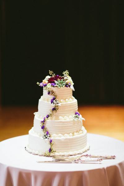 Two Wild Seeds Baking Company | bakery | 1814, 320 W Main St, St. Charles, IL 60174, USA | 6307975350 OR +1 630-797-5350