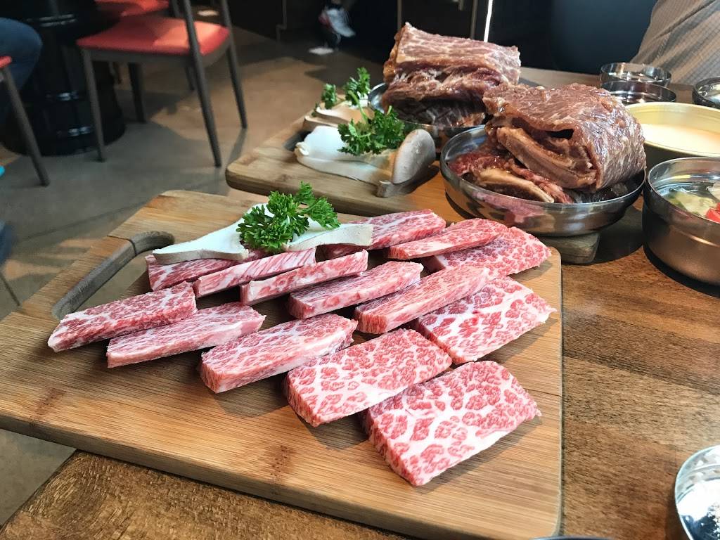 Sizzle Korean BBQ | restaurant | 21001 N Tatum Blvd #36, Phoenix, AZ 85050, USA | 4802659406 OR +1 480-265-9406