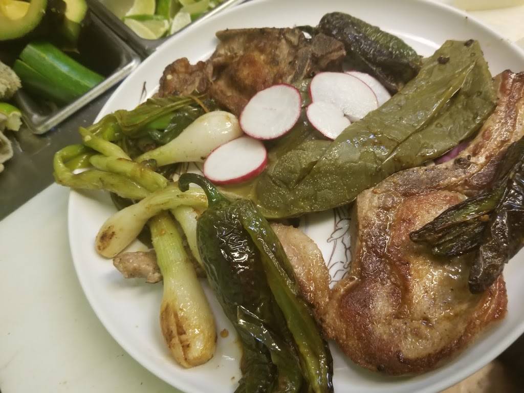 Chilpancingo | restaurant | 366a E 204th St, Bronx, NY 10458, USA | 7189441440 OR +1 718-944-1440