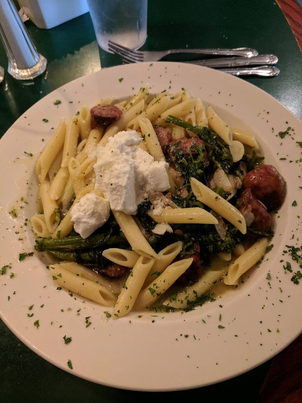 Umbertos of Mamma Marisa | restaurant | 2245 S Rd, Poughkeepsie, NY 12601, USA | 8454625117 OR +1 845-462-5117