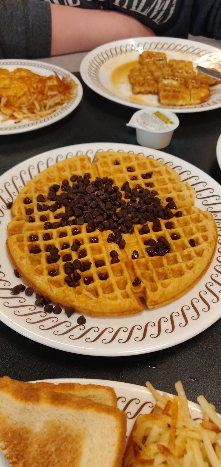 Waffle House | meal takeaway | 10009 Dorchester Rd, Summerville, SC 29485, USA | 8438716103 OR +1 843-871-6103