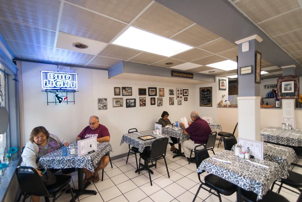 Recuerdos | restaurant | 109 W Main St, Round Rock, TX 78664, USA | 5122152295 OR +1 512-215-2295