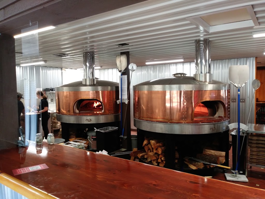 Barnyard Wood Crafted Pizza | restaurant | 1 David Dr, Essex Junction, VT 05452, USA | 8026624883 OR +1 802-662-4883
