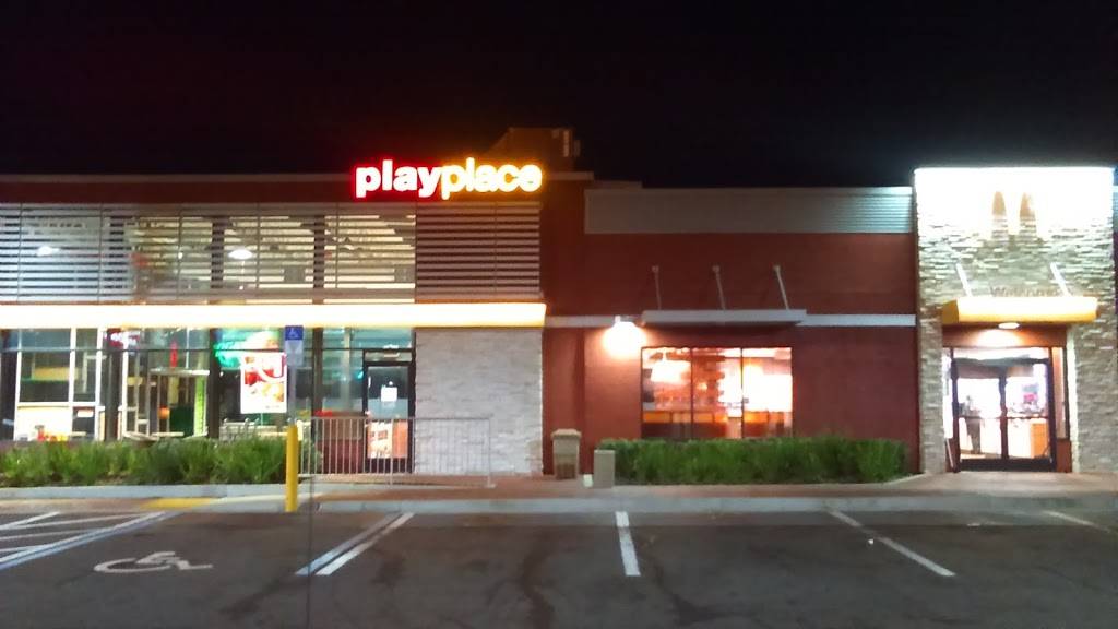 McDonalds | cafe | 4650 McIntosh Rd, Dover, FL 33584, USA | 8136590379 OR +1 813-659-0379