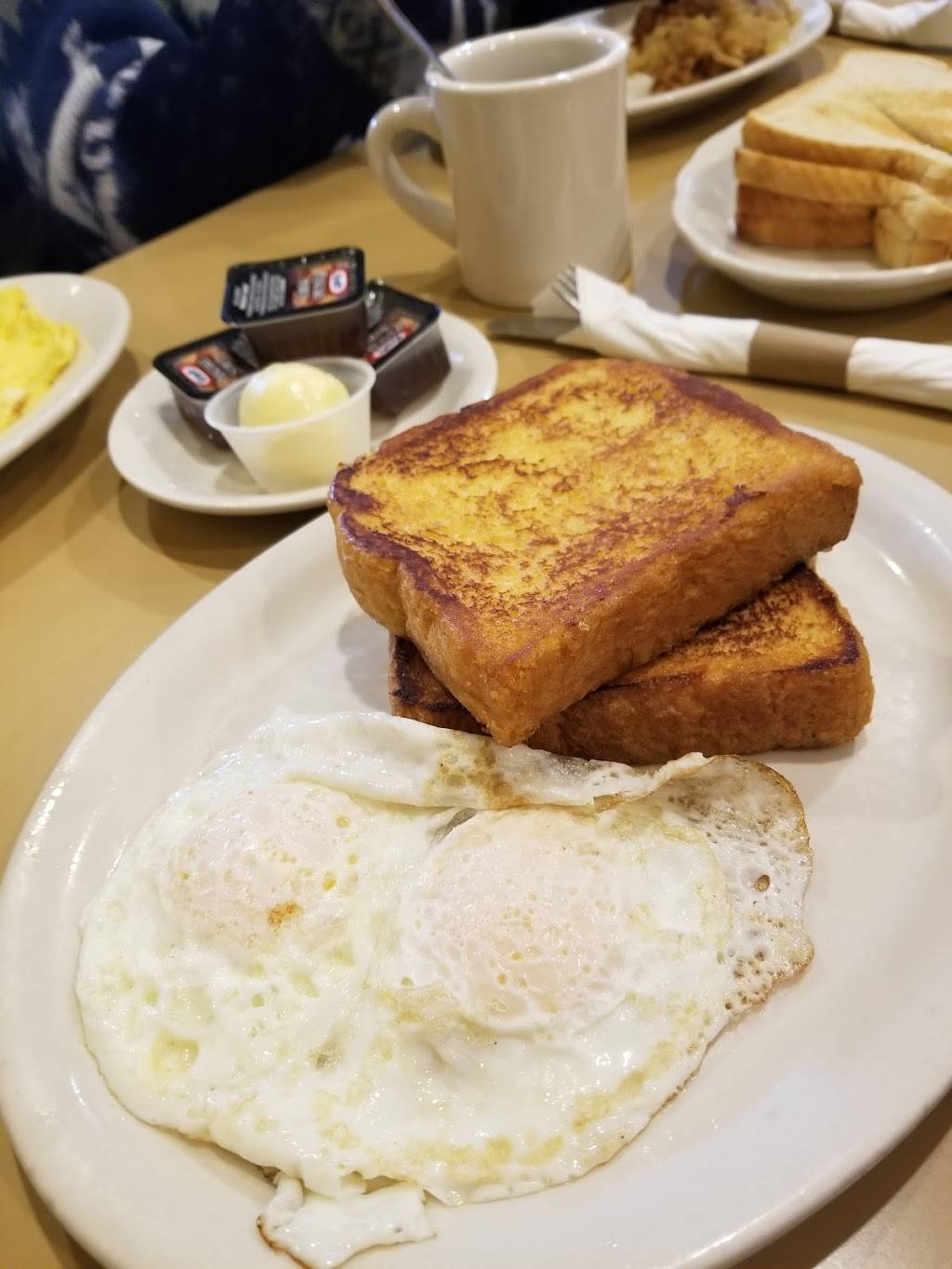 Pops Diner | restaurant | 44-29B Kissena Blvd, Flushing, NY 11355, USA | 7184637719 OR +1 718-463-7719