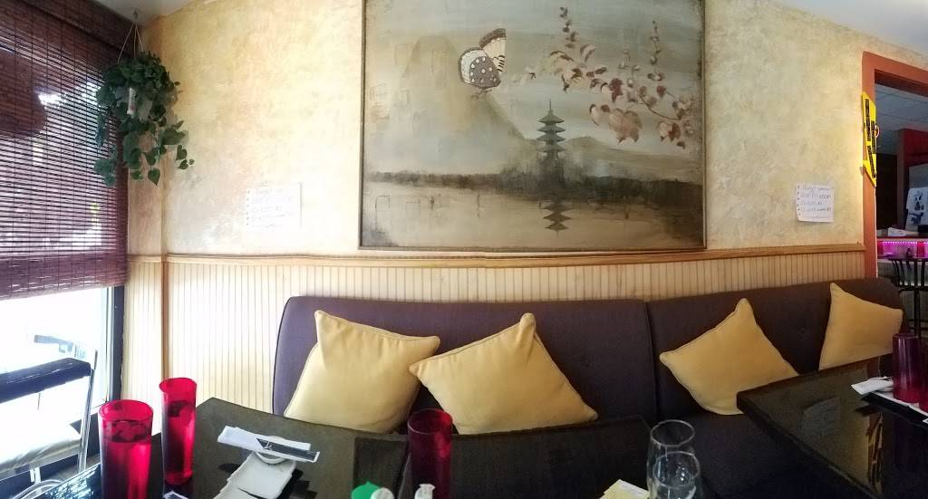 Sushi Mon Japanese Sushi Cafe | restaurant | 2441 N Clark St, Chicago, IL 60614, USA | 7735298812 OR +1 773-529-8812