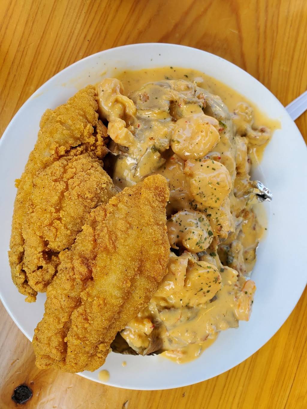 J. Ruckers House of Soul | restaurant | 140 N Baronne St, Ponchatoula, LA 70454, USA | 9854670150 OR +1 985-467-0150