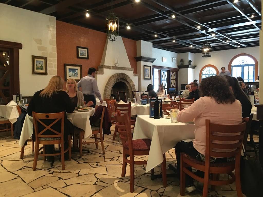 Greek Islands | restaurant | 200 S Halsted St, Chicago, IL 60661, USA | 3127829855 OR +1 312-782-9855