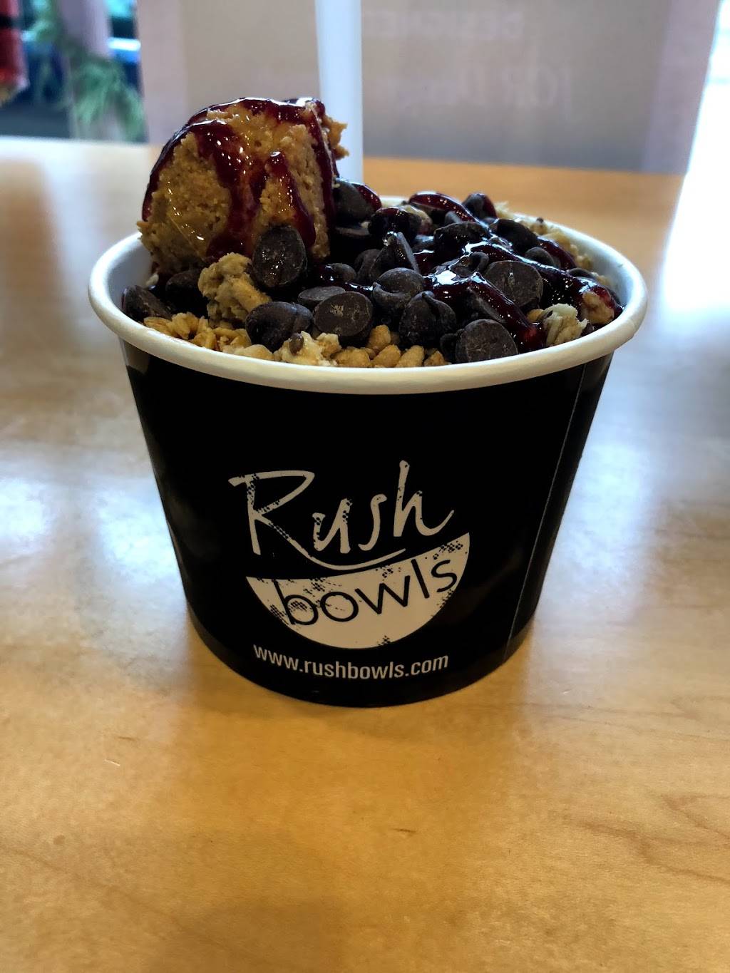 Rush Bowls | restaurant | 227 N Euclid Ave, St. Louis, MO 63108, USA | 3143672900 OR +1 314-367-2900