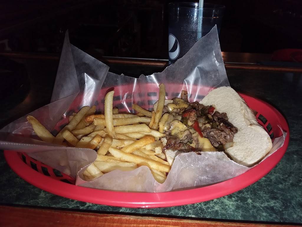 Dueling Leos | restaurant | 504 S Adams St, Burlington, IA 52601, USA | 3192089144 OR +1 319-208-9144