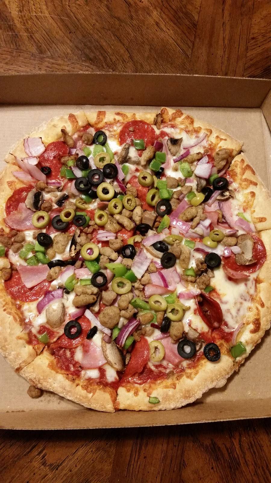 Papas Pizza To Go | meal delivery | 17969 NC-109, Denton, NC 27239, USA | 3368594443 OR +1 336-859-4443