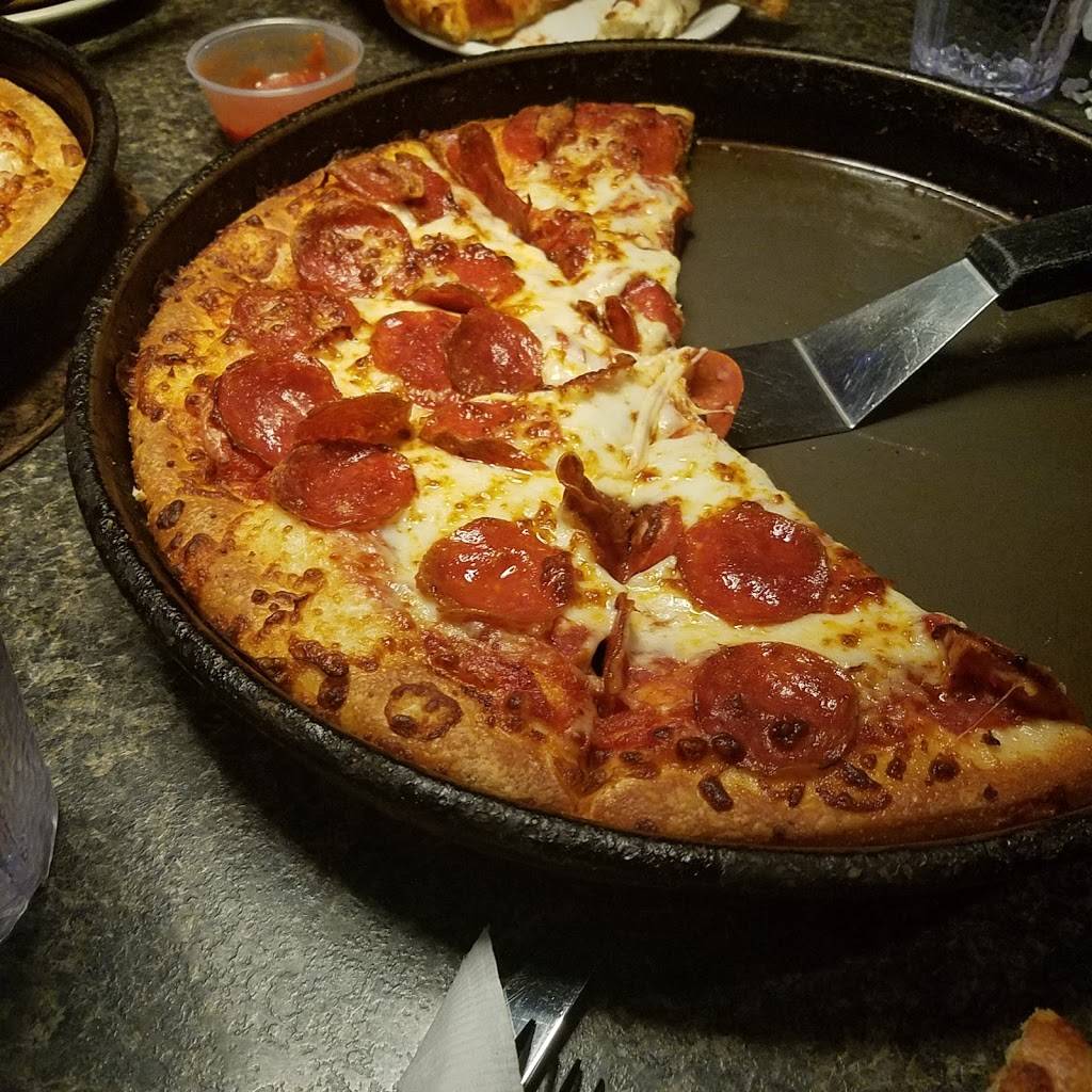 Pizza Hut | restaurant | 4483 N Front St, Harrisburg, PA 17110, USA | 7172386543 OR +1 717-238-6543