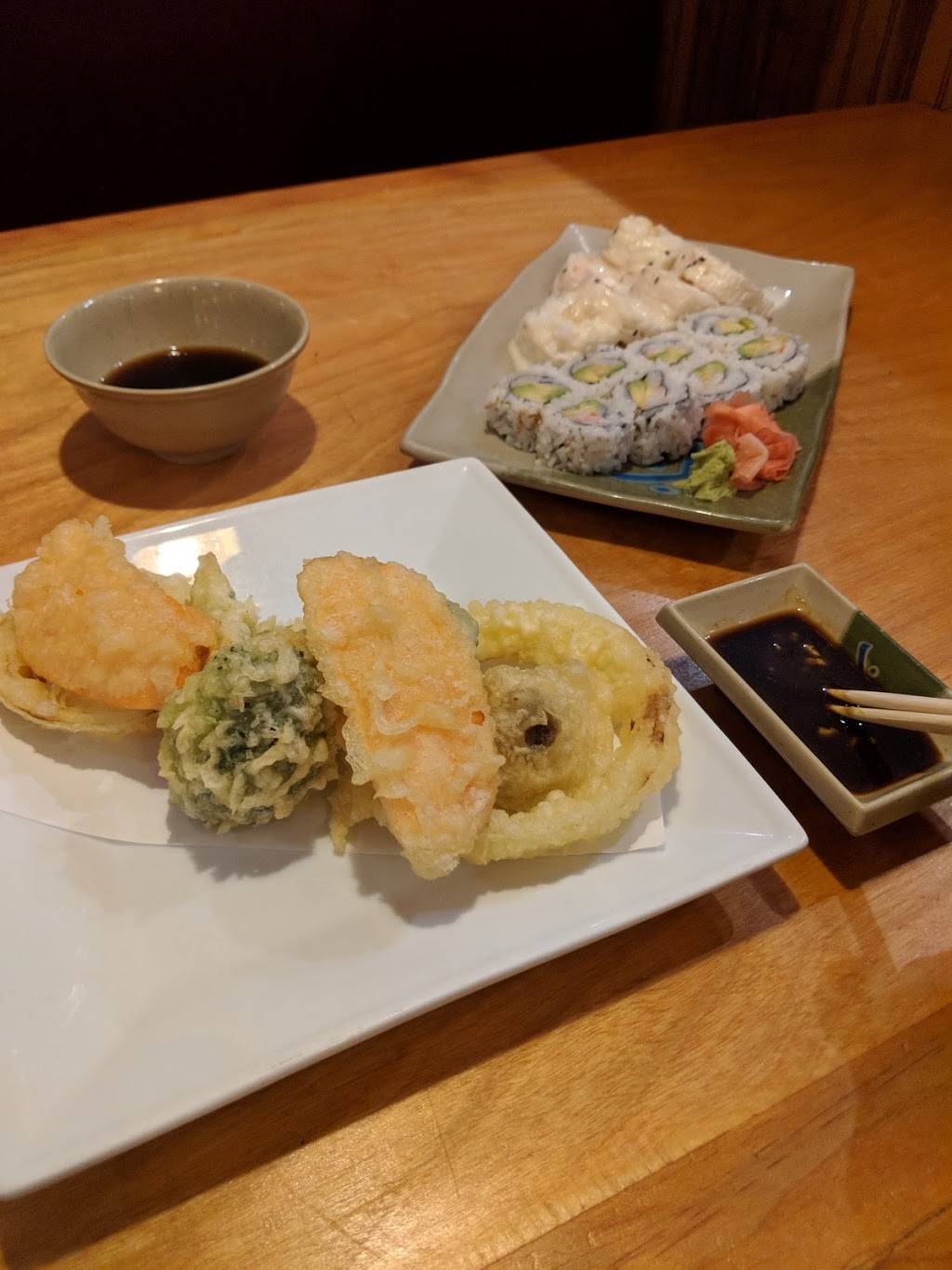 Yama Sushi | restaurant | 4347 Ebenezer Rd, Nottingham, MD 21236, USA | 4105295180 OR +1 410-529-5180