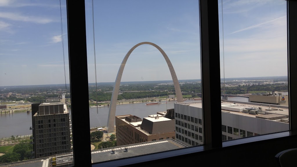 Starbucks | cafe | 521 Olive St, St. Louis, MO 63101, USA | 3142312150 OR +1 314-231-2150