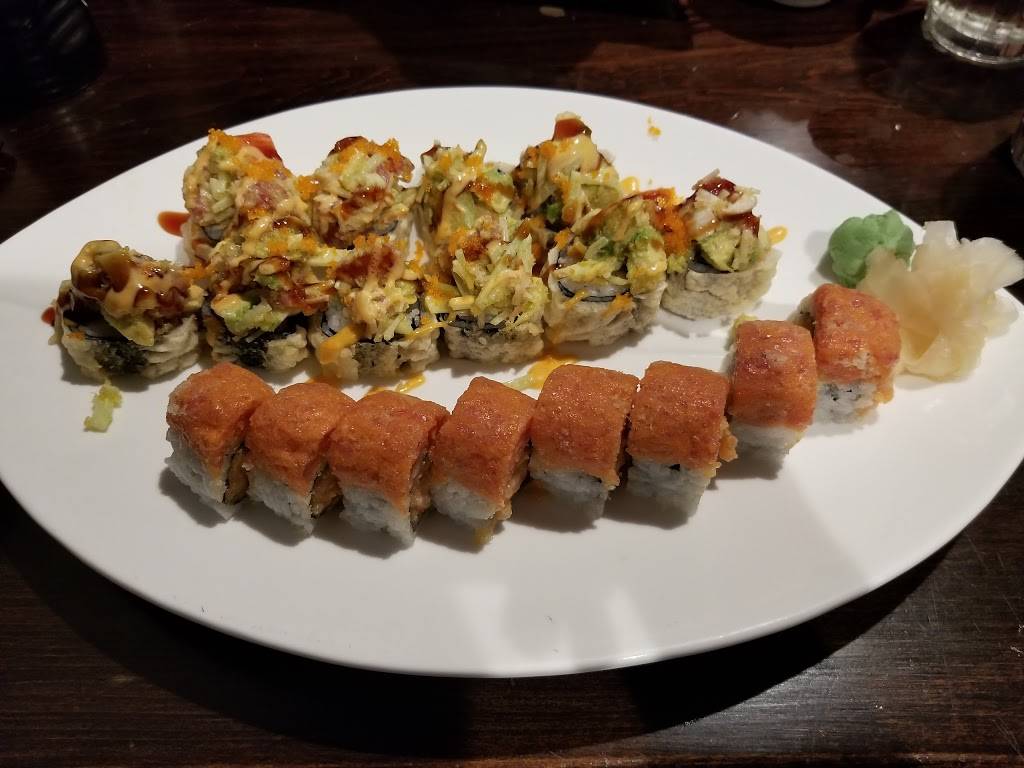 Jiangs Asian Fusion | restaurant | 380 Furrows Rd, Holbrook, NY 11741, USA | 6315695221 OR +1 631-569-5221