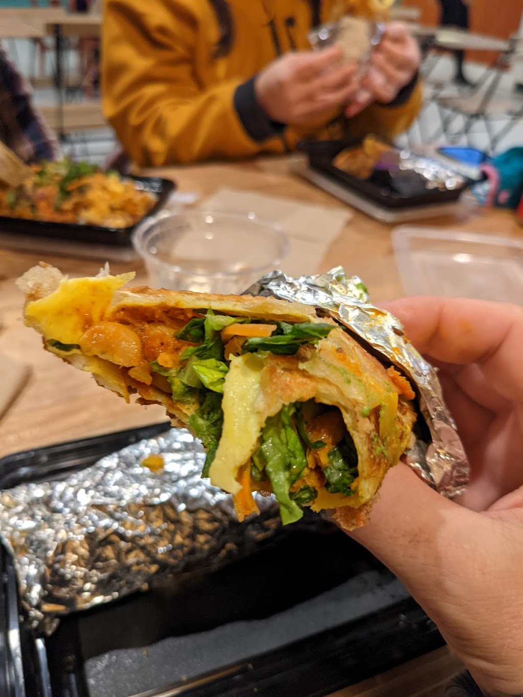 The Roll Pod Indian Restaurant - White Center | restaurant | 9602 16th Ave SW, Seattle, WA 98106, USA | 2063973336 OR +1 206-397-3336