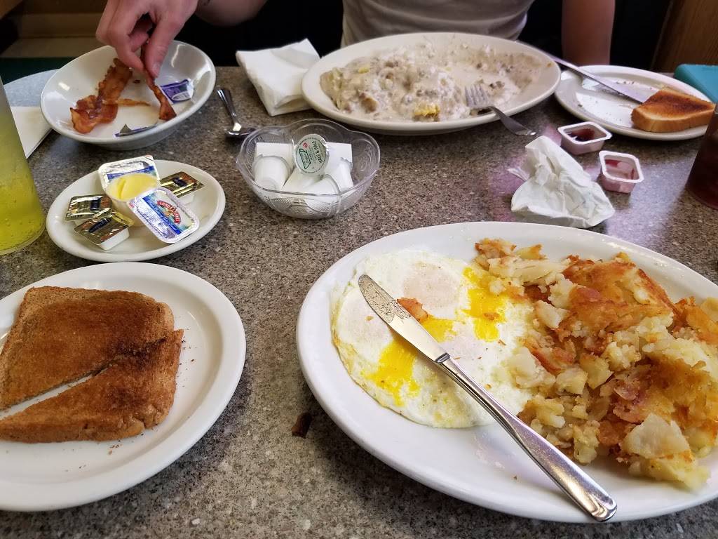 Cozy Grill Cafe | restaurant | 23594 Hoover Rd, Warren, MI 48089, USA | 5867575444 OR +1 586-757-5444