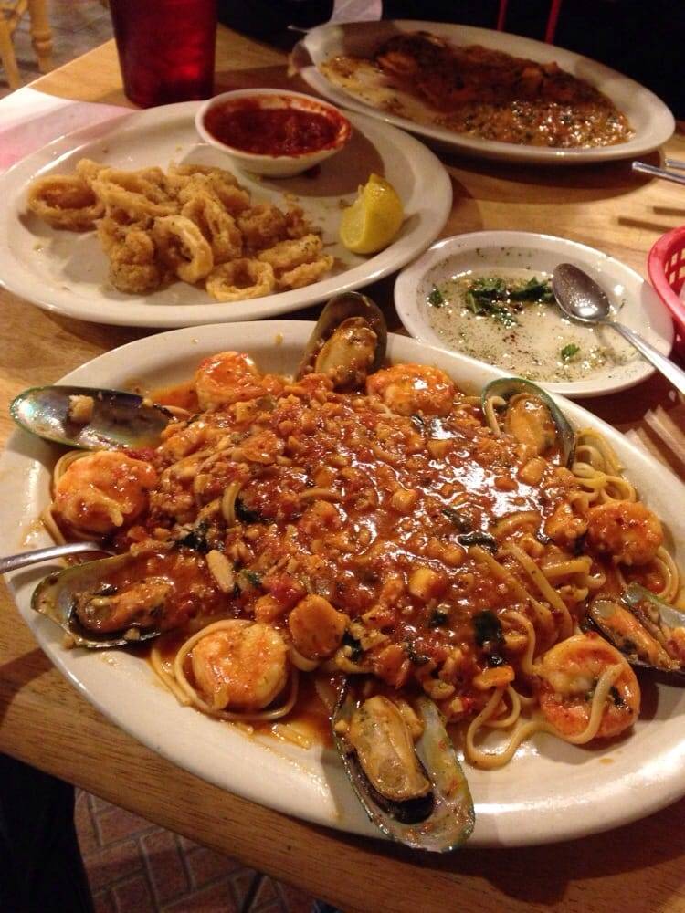 New York Joes Italian Restaurant | restaurant | 1515 W Front St, Alice, TX 78332, USA | 3616610430 OR +1 361-661-0430