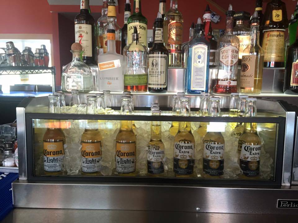 Deck House Sports Tavern | restaurant | 930 Roosevelt Trail, Windham, ME 04062, USA | 2078921324 OR +1 207-892-1324