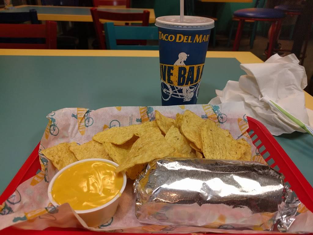 Taco Del Mar - Mill Creek | restaurant | 1402 164th St SW #304, Lynnwood, WA 98087, USA | 4257435668 OR +1 425-743-5668